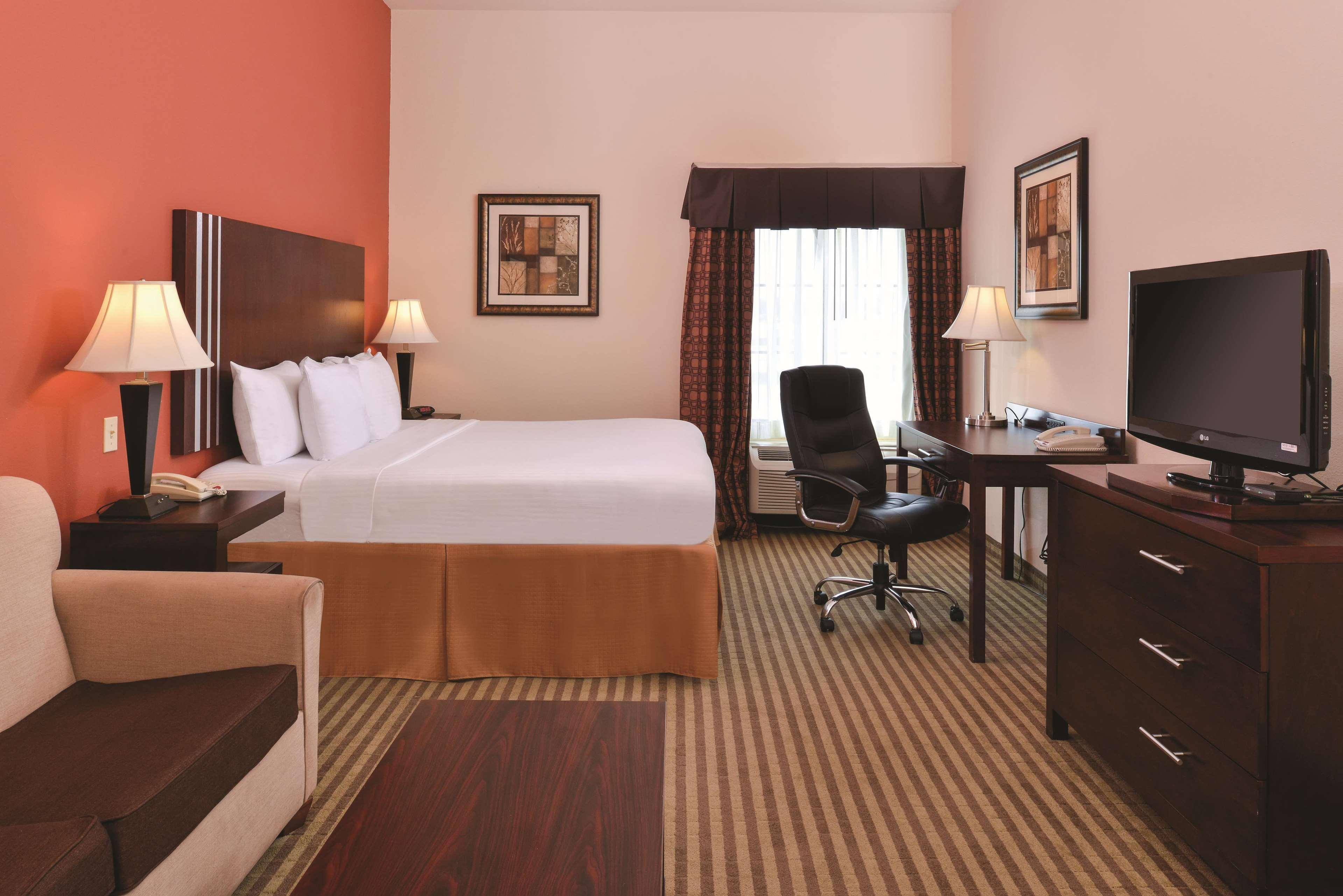La Quinta By Wyndham Woodward Hotel Buitenkant foto