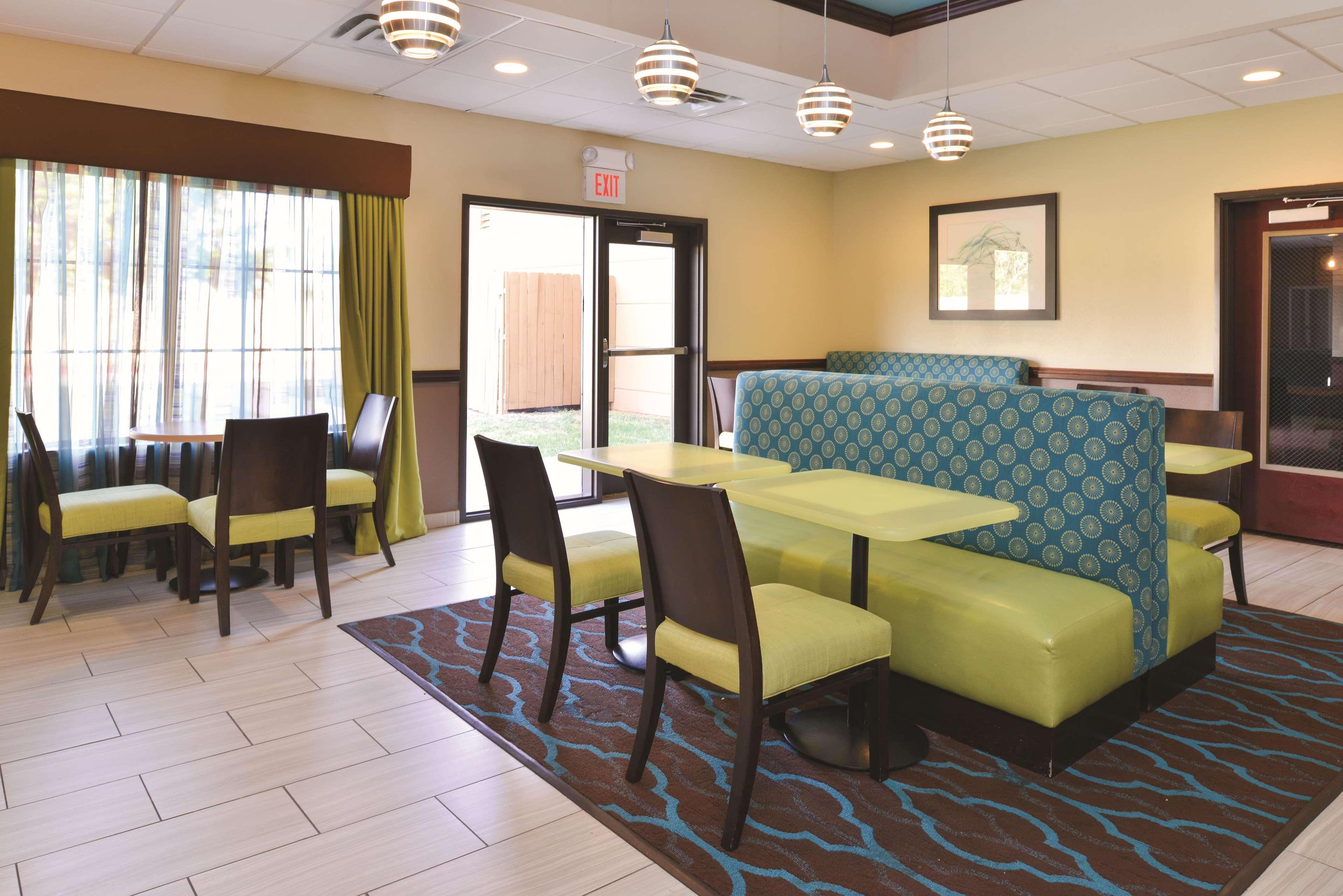 La Quinta By Wyndham Woodward Hotel Buitenkant foto