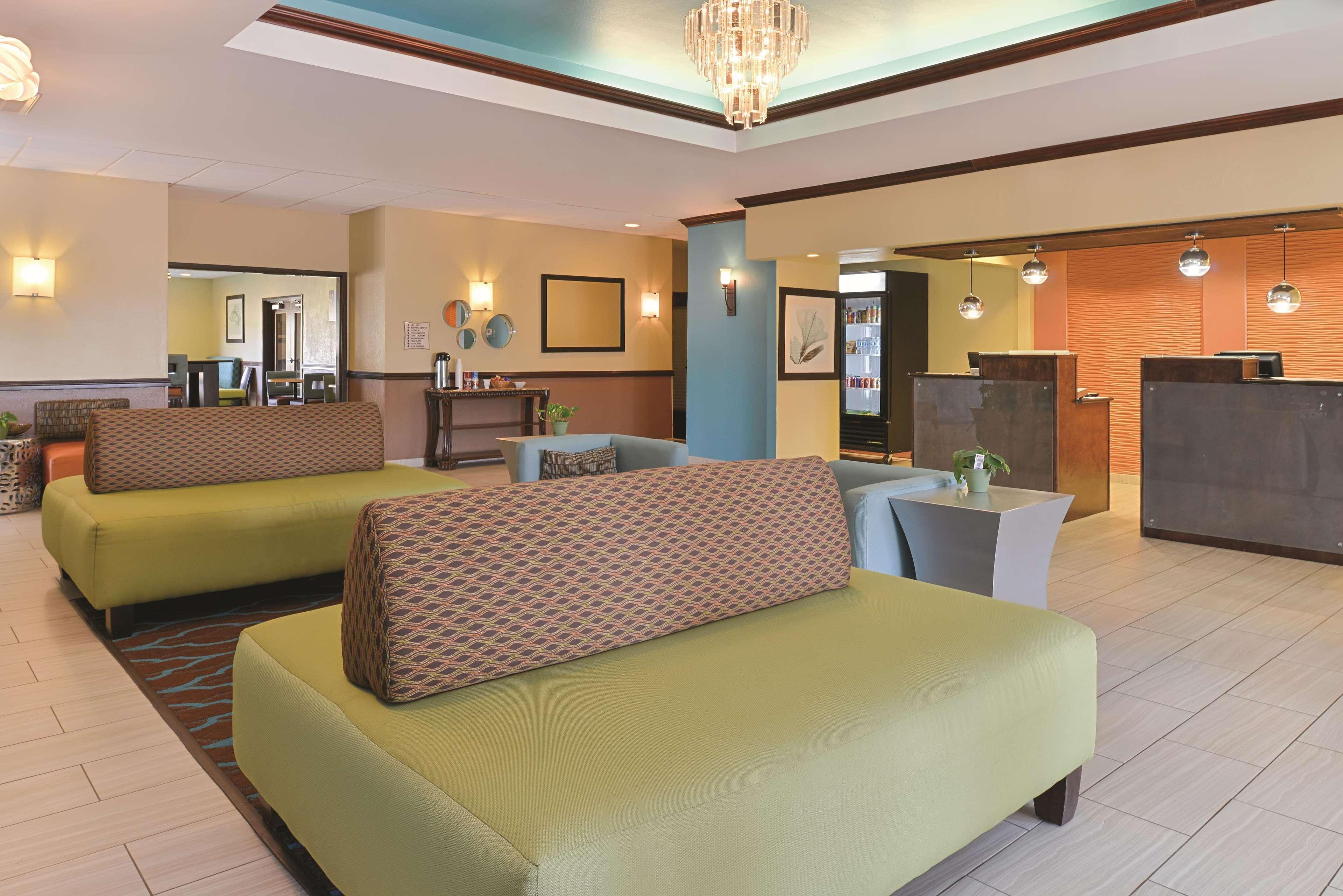 La Quinta By Wyndham Woodward Hotel Buitenkant foto